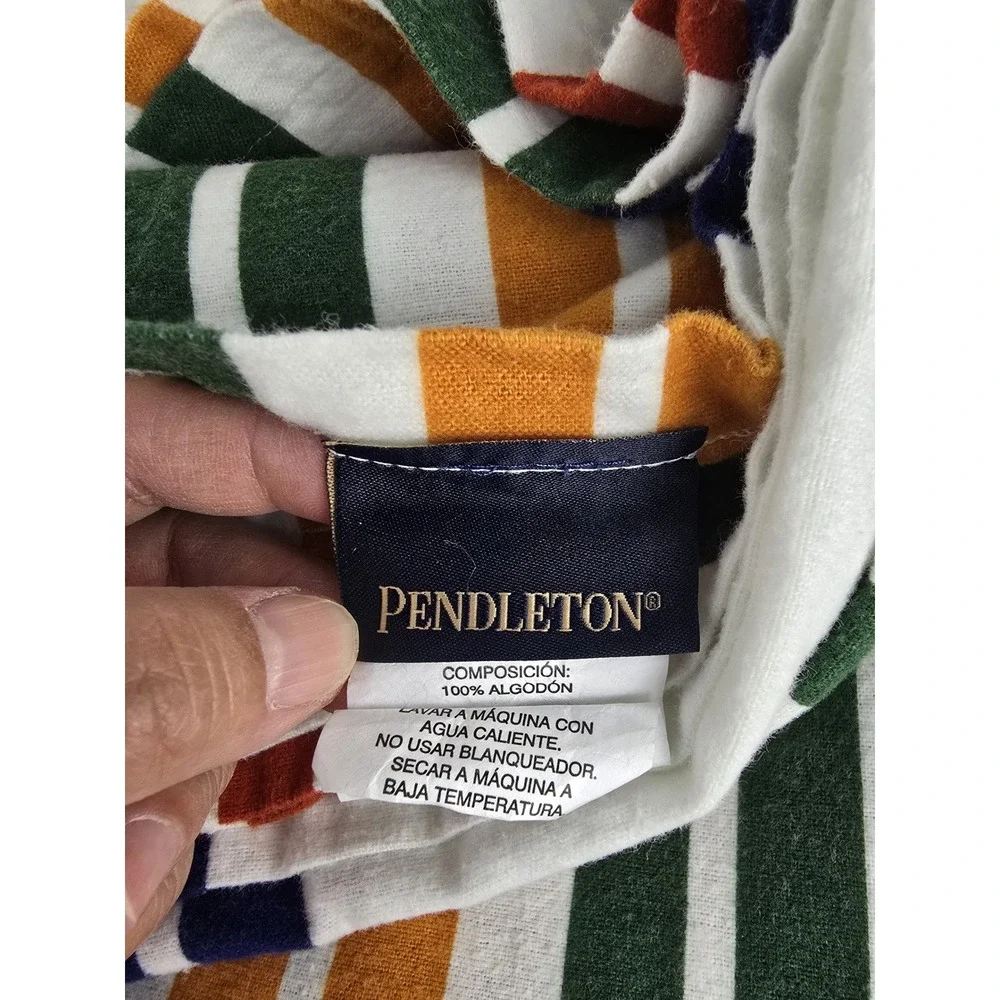 Pendleton pine island